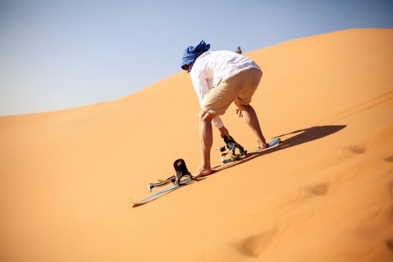 Dune day: 4×4, music and sandboarding