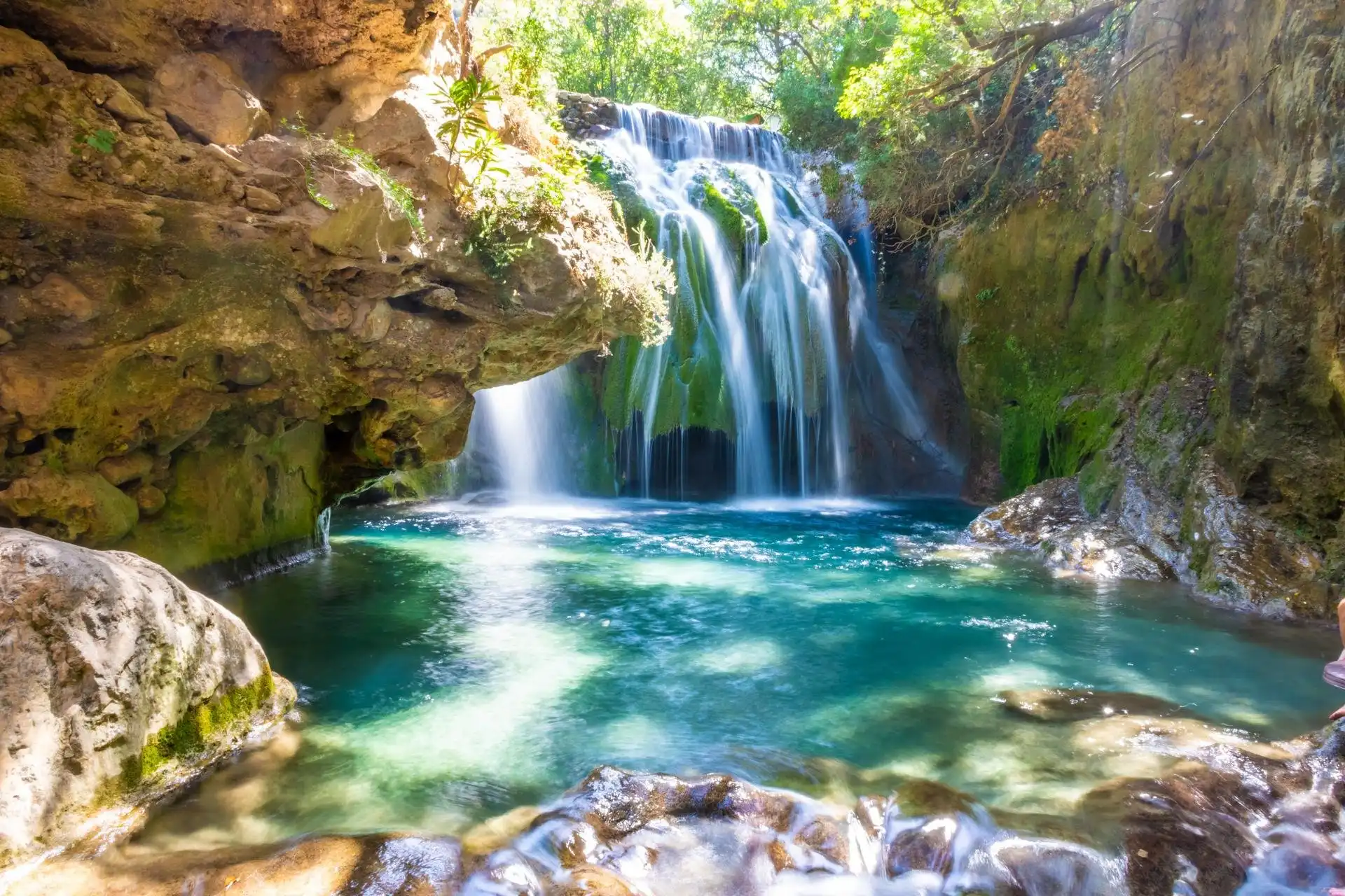 Akchour Waterfalls: The Rif’s Best Day Walk from Chefchaouen