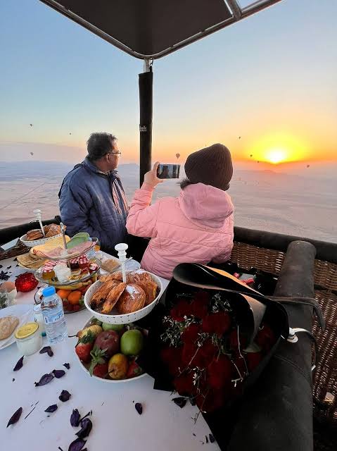 Hot Air Balloon Marrakech – Sunrise Flight & Berber Breakfast