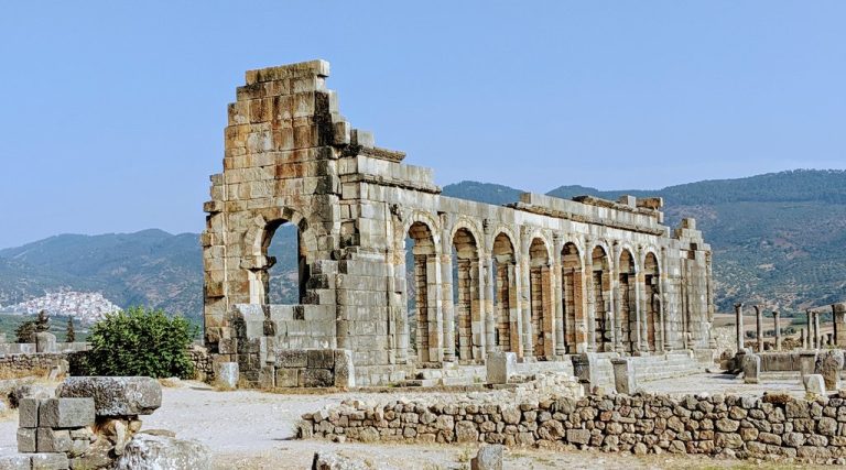 Moulay Idriss — Volubilis — Meknes — Fes